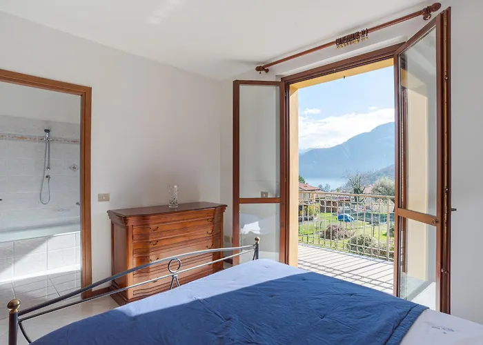 Semesterbostad Glamour Lenno